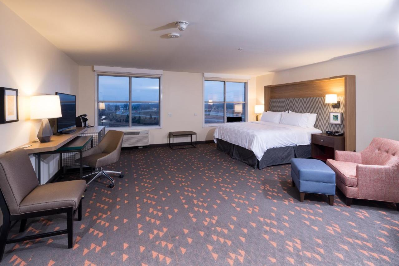 Holiday Inn - Kalamazoo West By Ihg Habitación foto